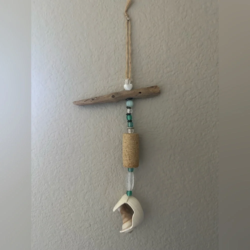 Handmade Coastal Shell & Driftwood Hanging - White & Teal